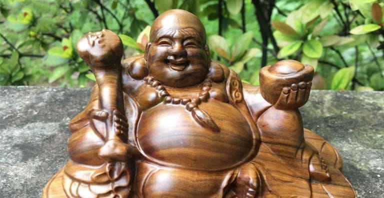 tuong phat di lac de oto